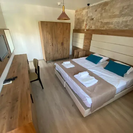 Отель Cat Kapi Alacati *